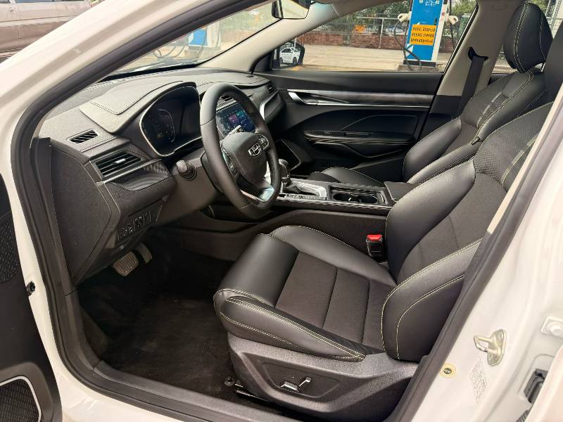 GEELY Binray 2022 #4 GEELY Binray 2022 car image #4