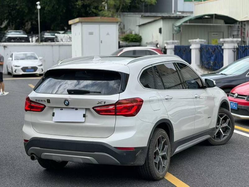 BMW X1 2018 car image #9