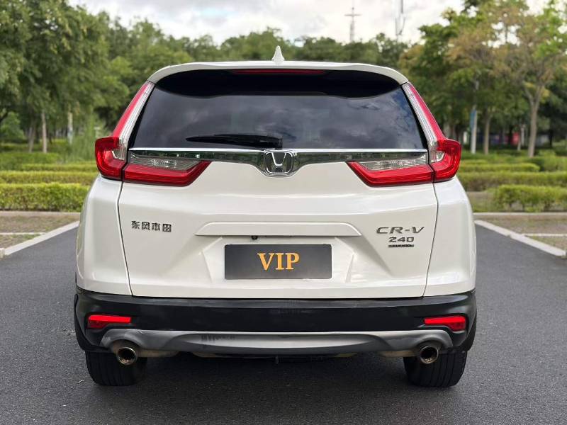 Honda CR-V 2017 #8 Honda CR-V 2017 car image #8