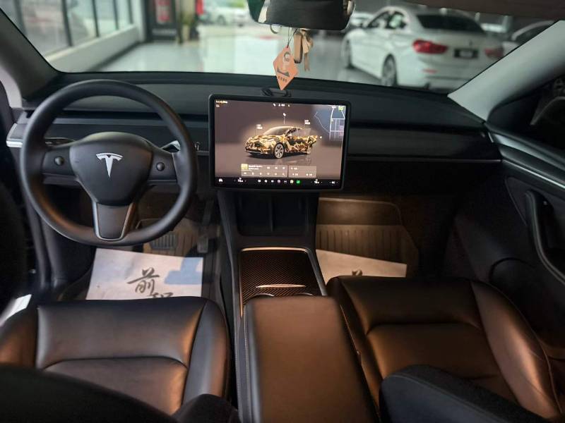 Tesla Model Y 2023 #4 Tesla Model Y 2023 immagine di auto #4