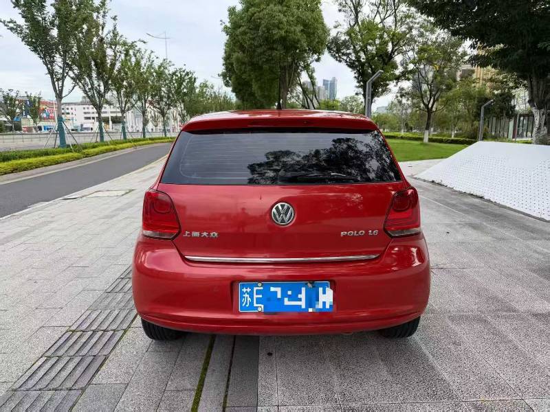 Volkswagen Polo 2013 car image #5
