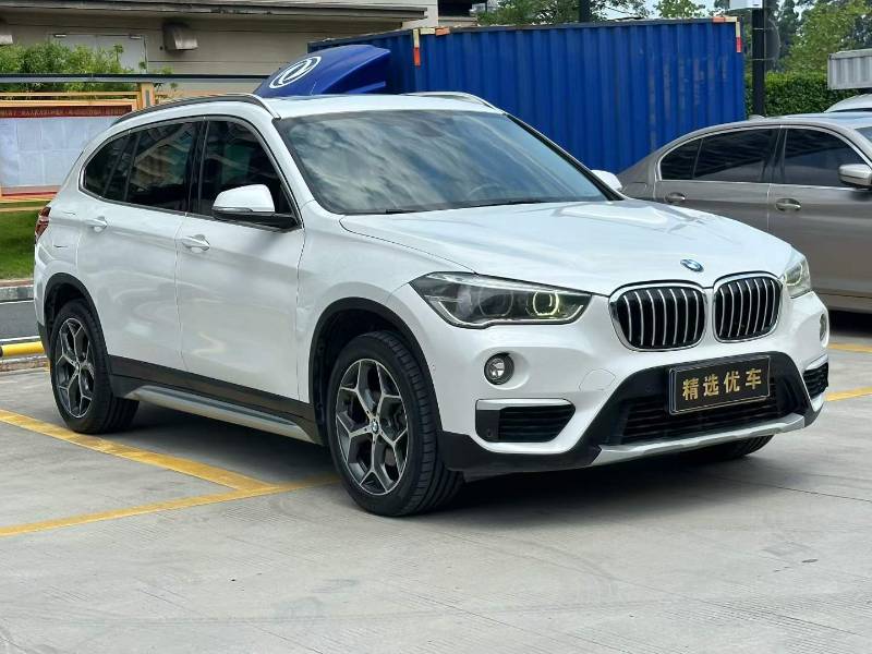 BMW X1 2017 BMW X1 2017 car image
