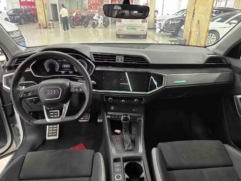 Audi Q3 2023 #5 Audi Q3 2023 car image #5