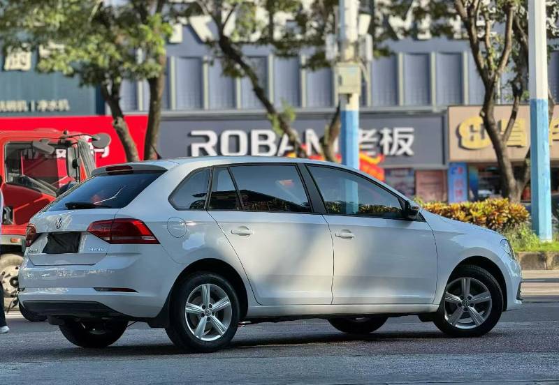 Volkswagen Santana 2016 #3 Volkswagen Santana 2016 car image #3