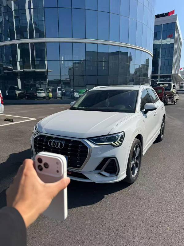 Audi Q3 2020 #2 Audi Q3 2020 car image #2