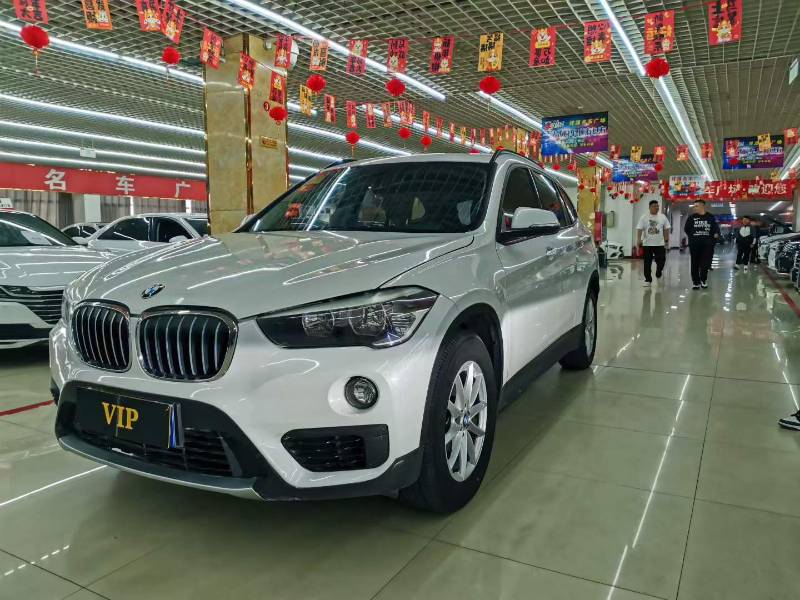 BMW X1 2019 #3 BMW X1 2019 car image #3