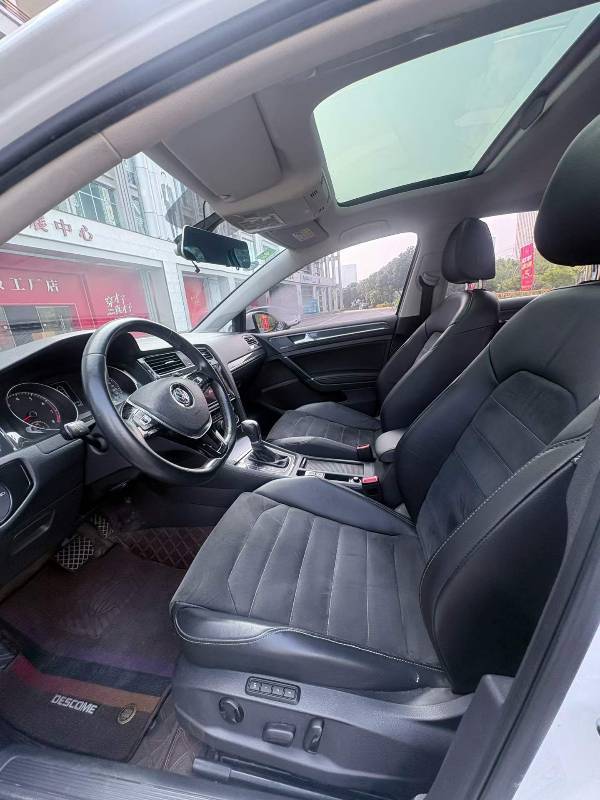 Volkswagen Golf 2019 #9 Volkswagen Golf 2019 car image #9