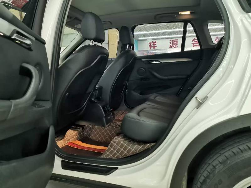 BMW X1 2019 #6 BMW X1 2019 car image #6