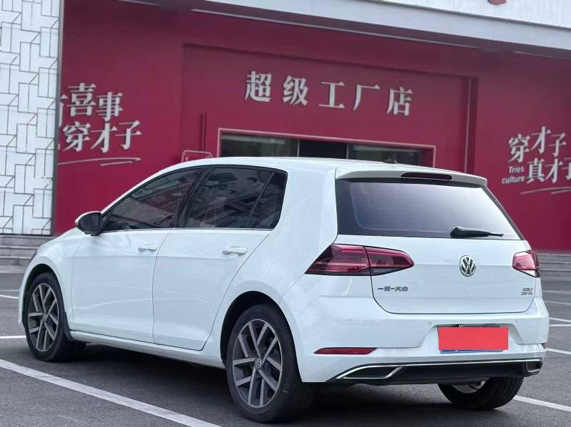 Volkswagen Golf 2019 #4 Volkswagen Golf 2019 car image #4