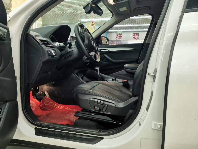 BMW X1 2019 #4 BMW X1 2019 car image #4