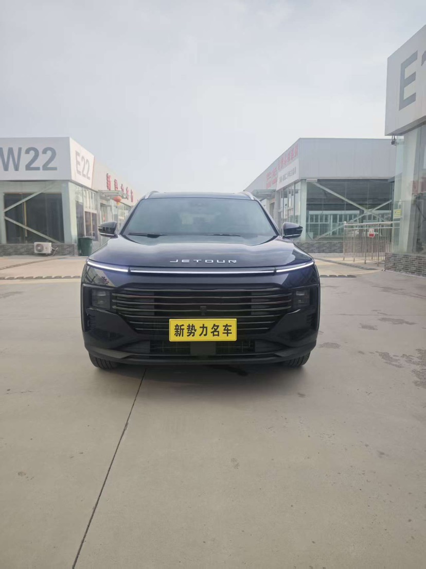 Jetour X70 PLUS 2025 #2 Jetour X70 PLUS 2025 car image #2
