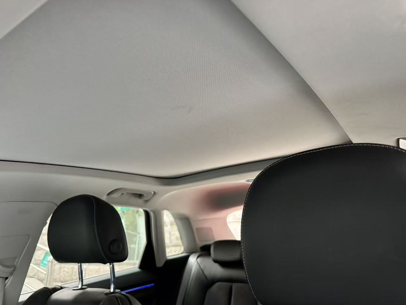 Audi Q3 2019 car image #5