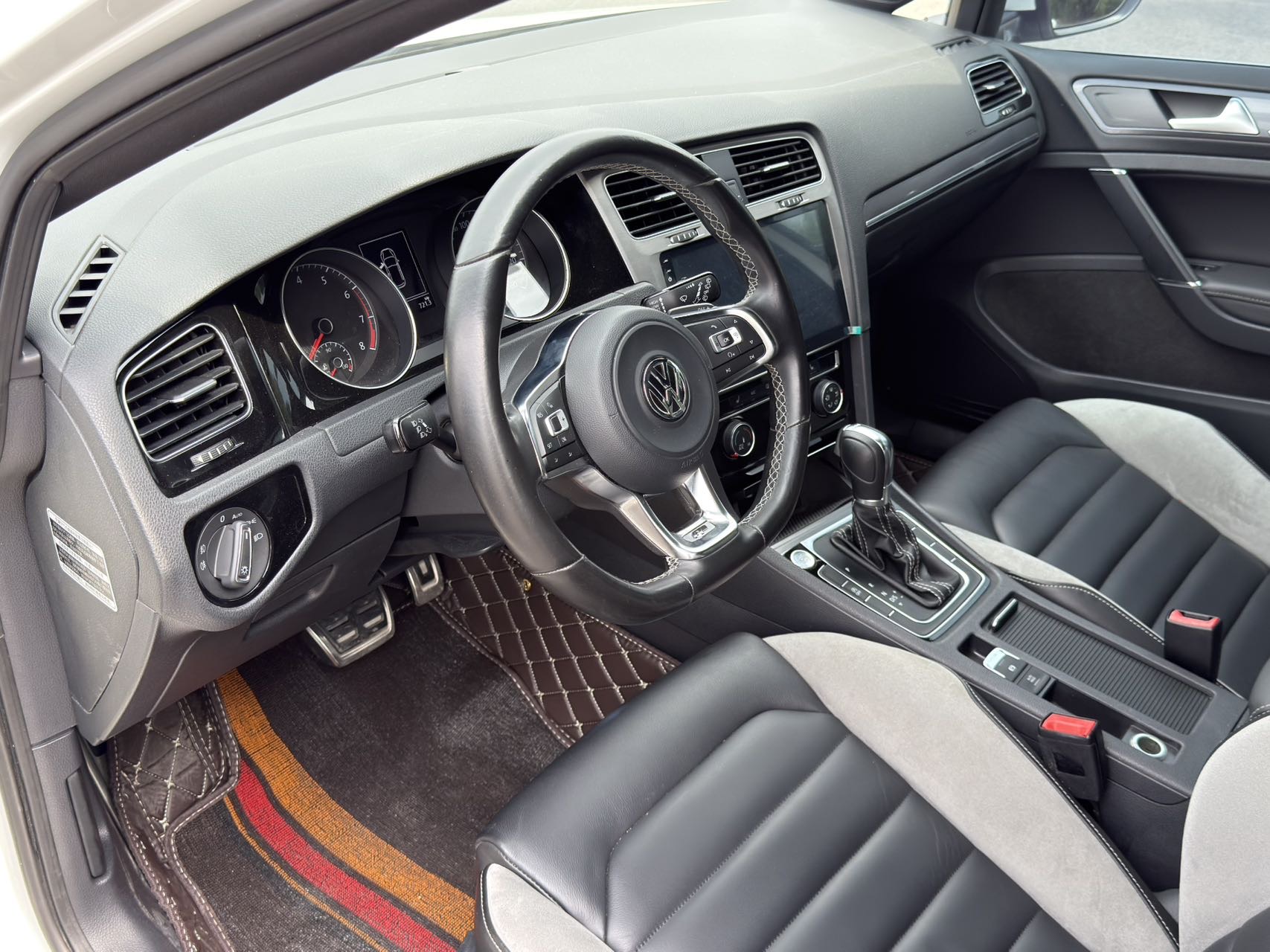 Volkswagen Golf 2017 #9 Volkswagen Golf 2017 car image #9