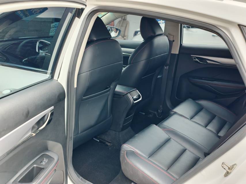 GEELY Binray 2020 car image #8