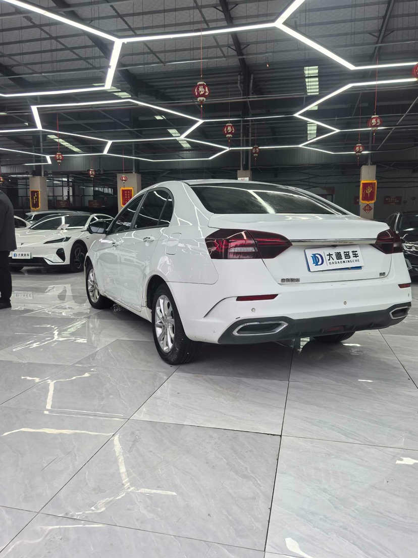 GEELY Emgrand 2021 #5 GEELY Emgrand 2021 car image #5