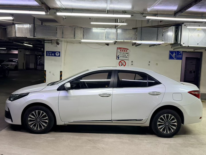 Toyota Corolla 2018 #8 Toyota Corolla 2018 car image #8
