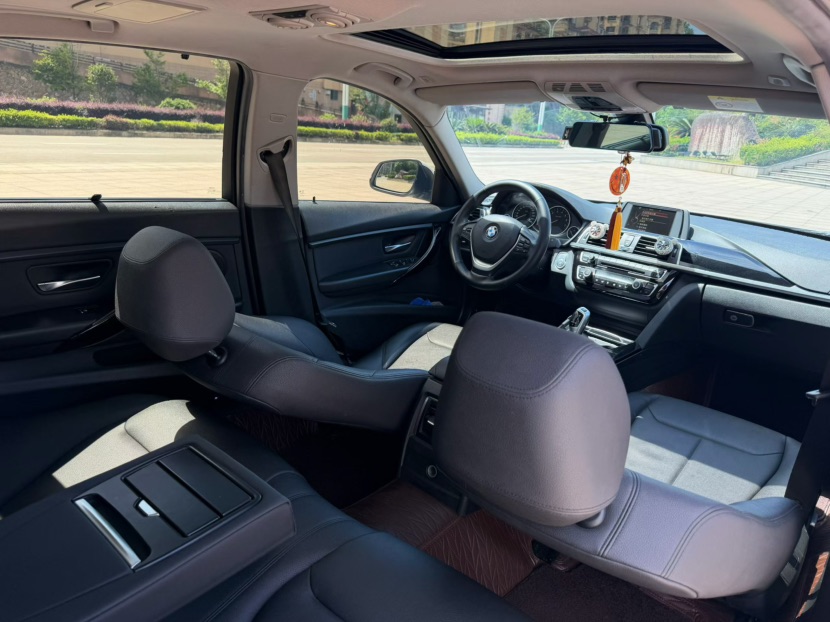 BMW 3 Series 2017 #5 BMW 3 Series 2017 car image #5