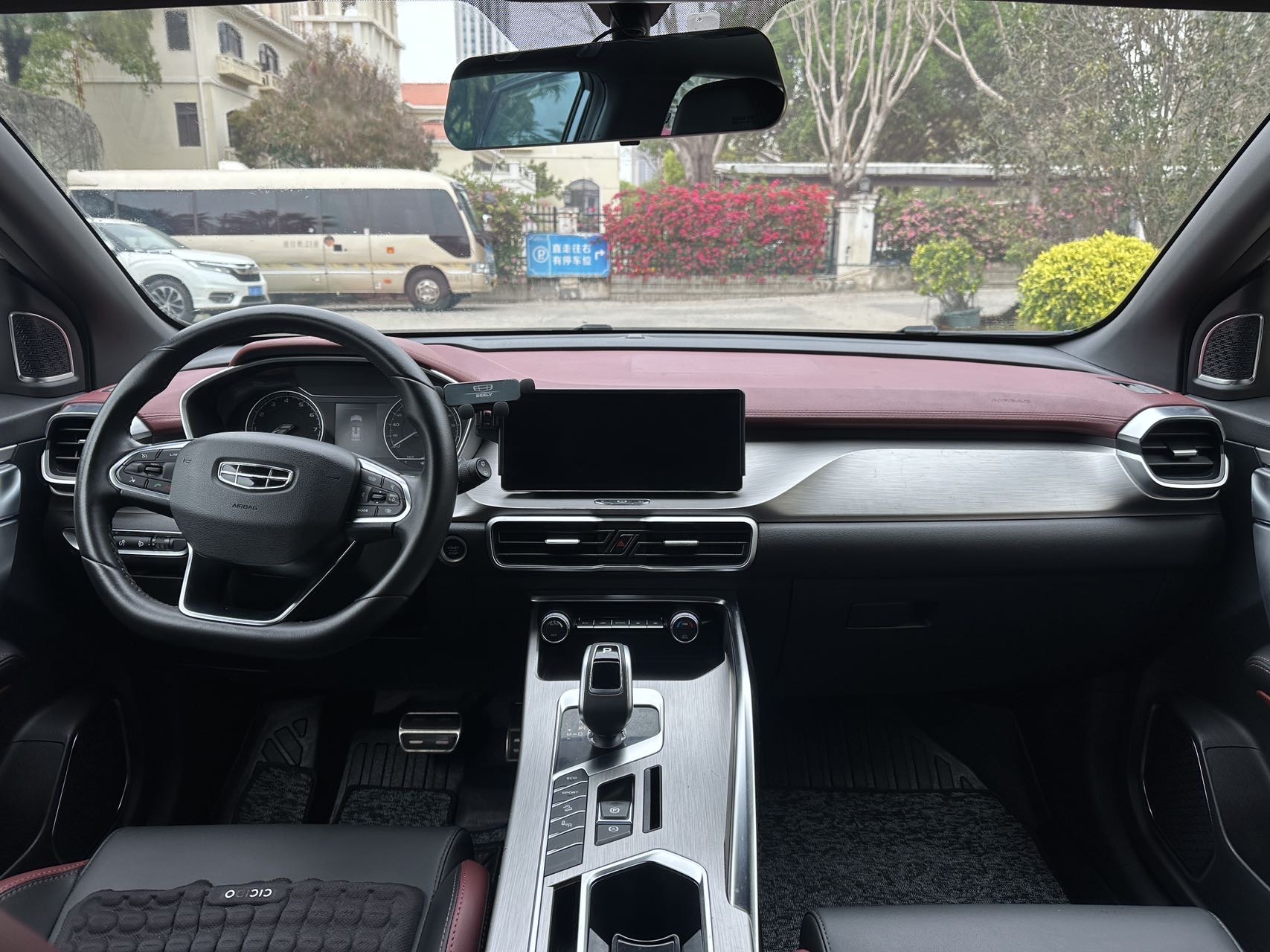GEELY Coolray 2020 #6 GEELY Coolray 2020 car image #6