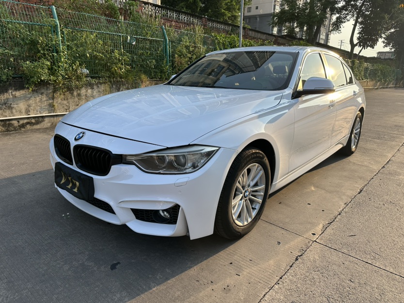 BMW 3 Series 2013 car image 