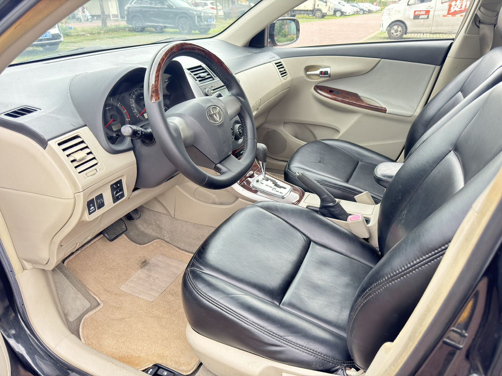 Toyota Corolla 2012 car image #5
