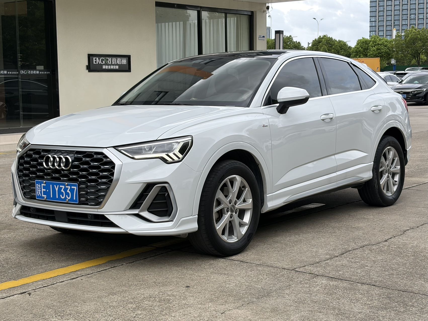 Audi Q3 2021 Audi Q3 2021 car image