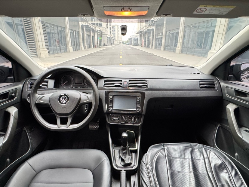 Volkswagen Santana 2017 #8 Volkswagen Santana 2017 car image #8