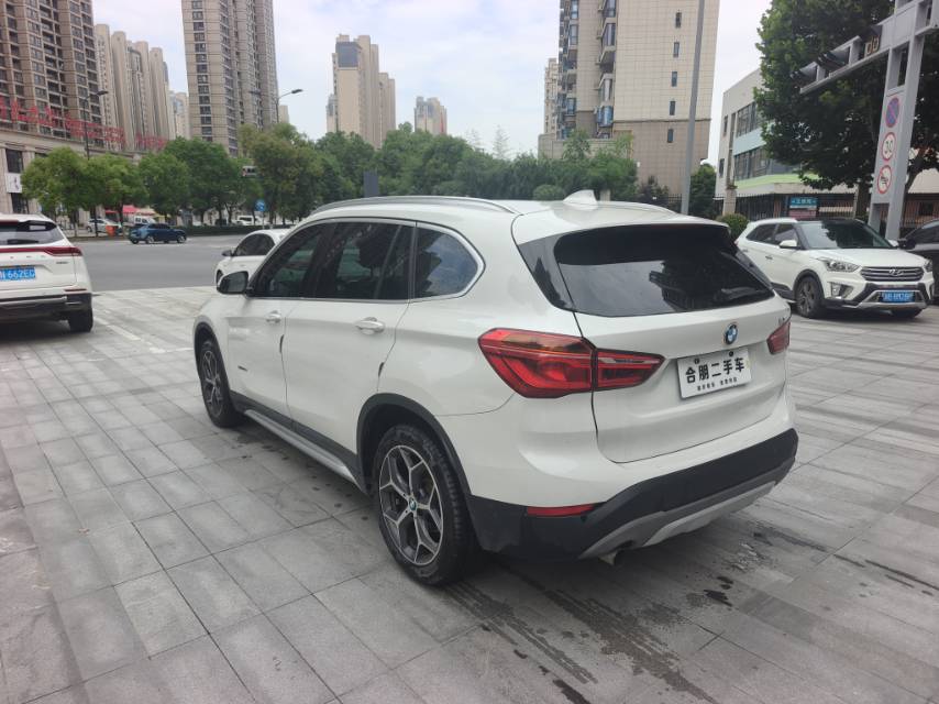 BMW X1 2018 #5 BMW X1 2018 car image #5
