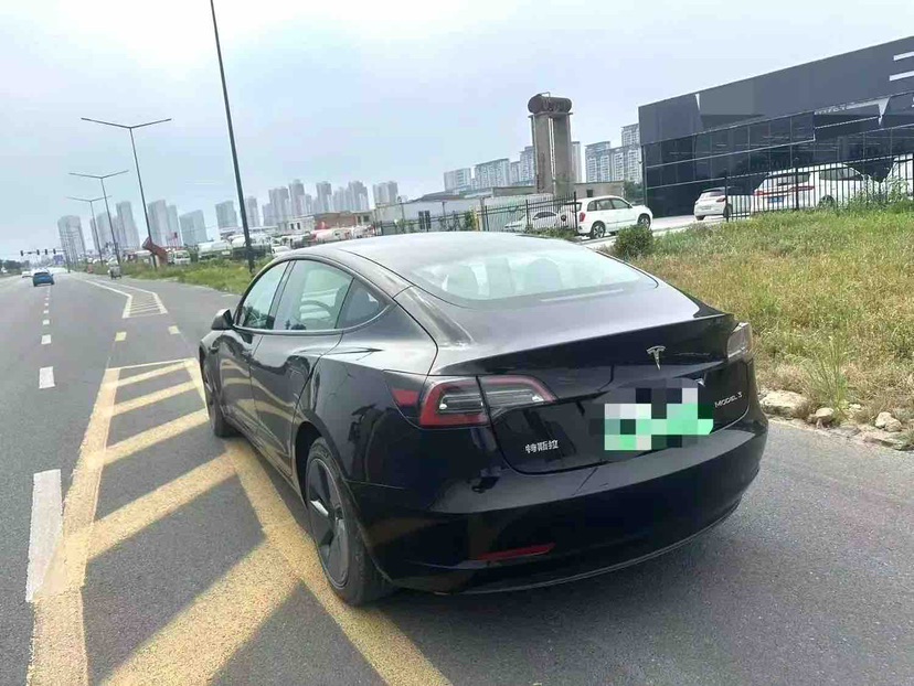 Tesla Model 3 2023 #6 Tesla Model 3 2023 car image #6