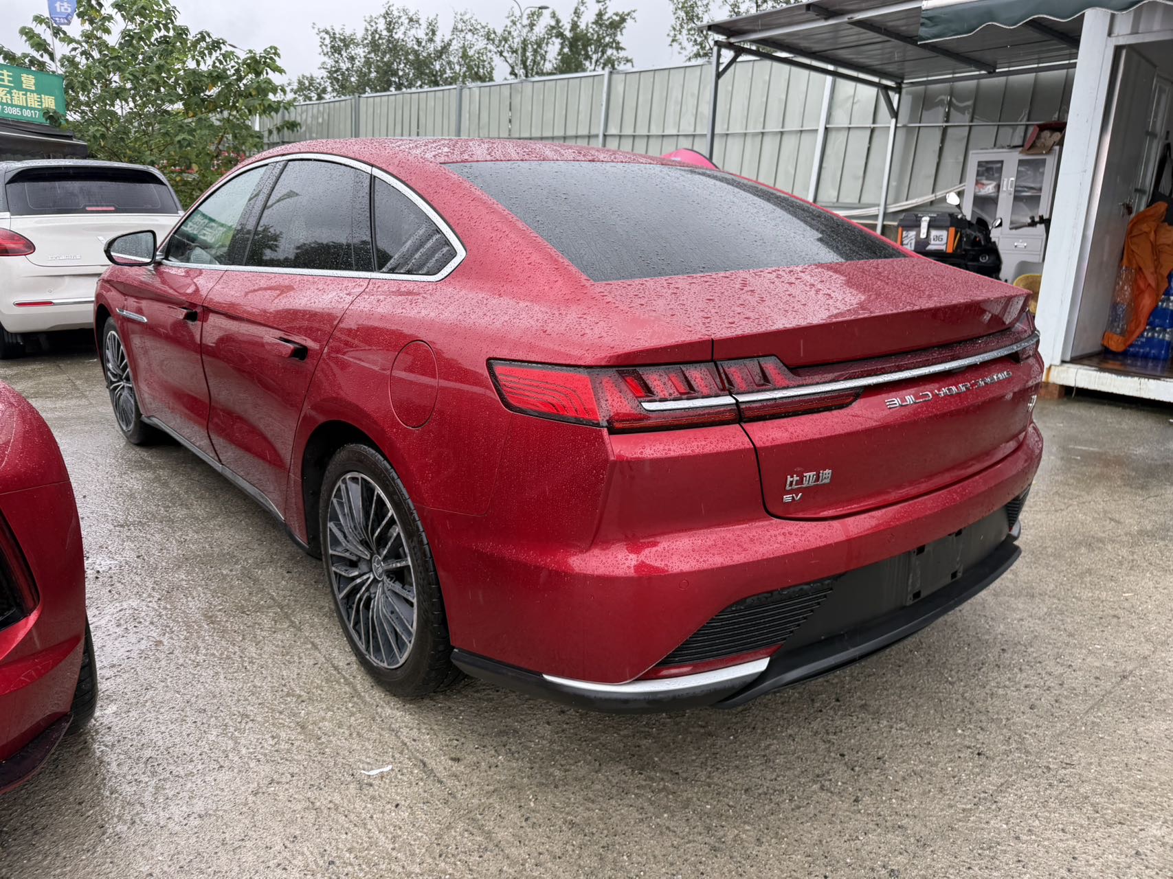 BYD Han 2022 #6 BYD Han 2022 car image #6