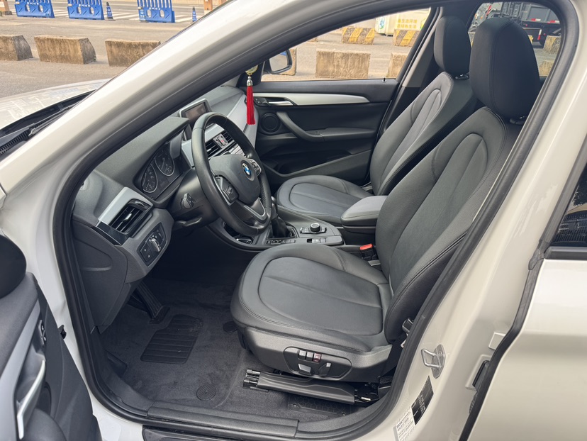 BMW X1 2016 immagine di auto #10