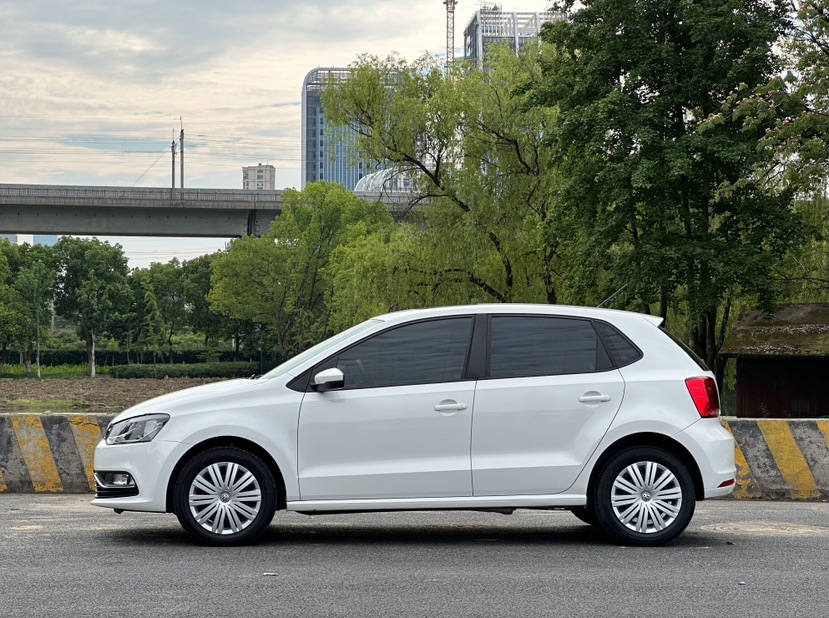 Volkswagen Polo 2017 #3 Volkswagen Polo 2017 car image #3