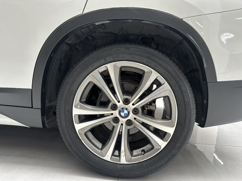 BMW X1 2019 car image #17