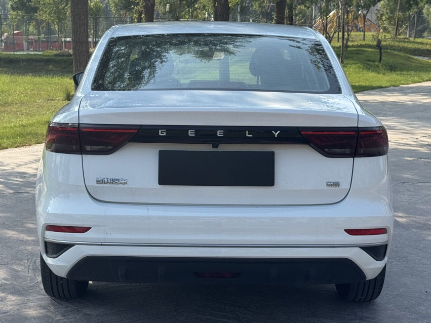 GEELY Emgrand 2024 #5 GEELY Emgrand 2024 car image #5
