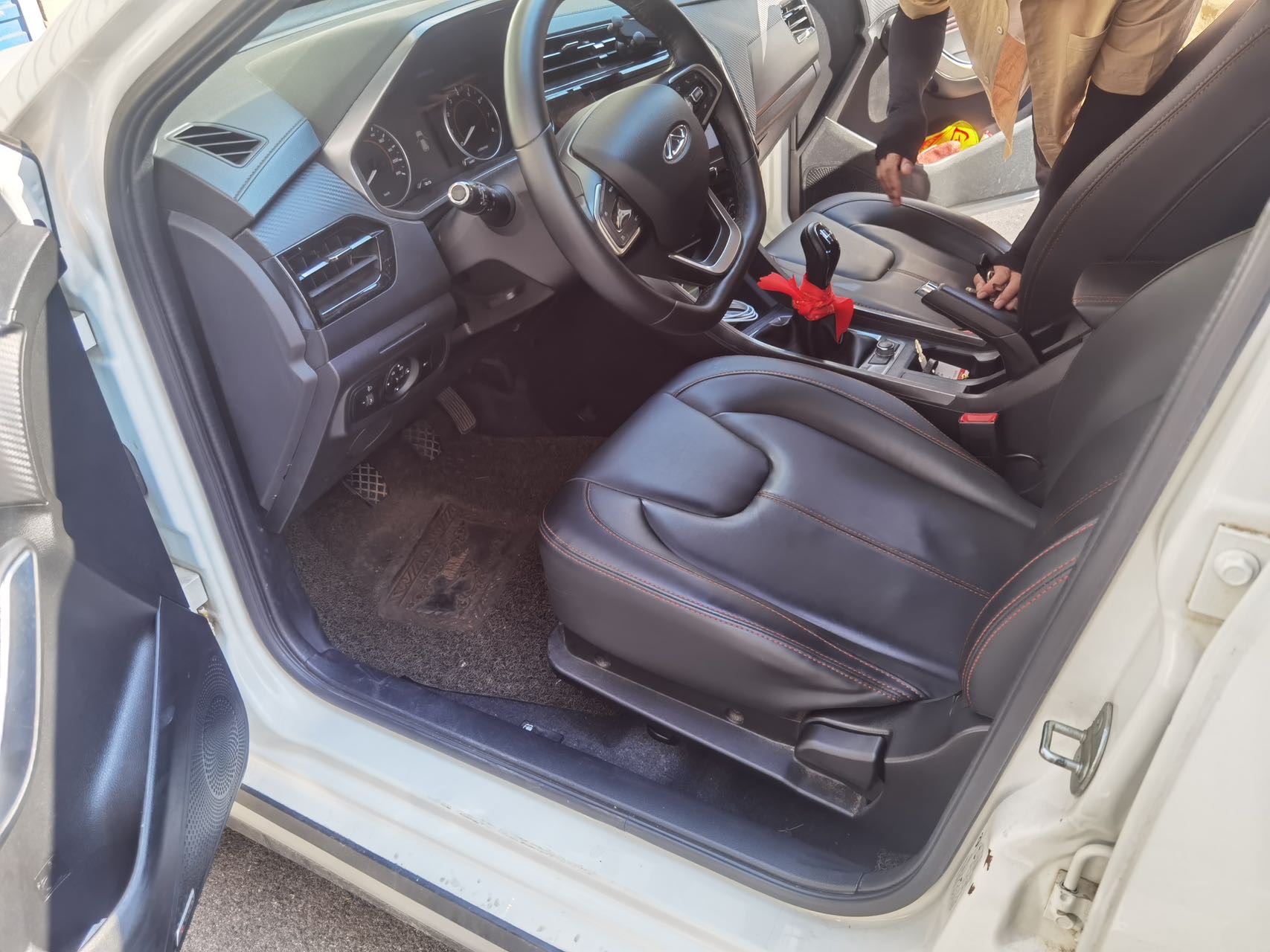 Chery Tiggo 3x 2022 car image #3