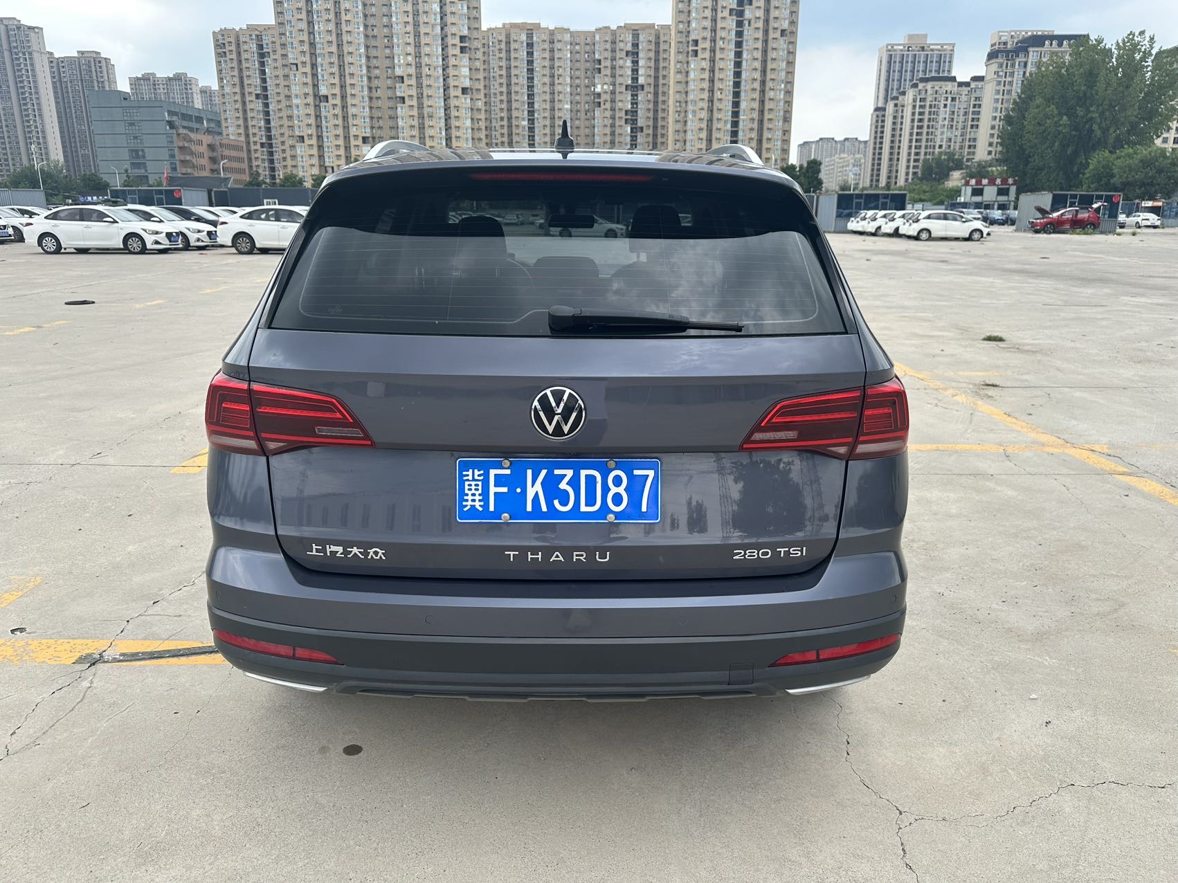 Volkswagen Tharu 2023 car image #12