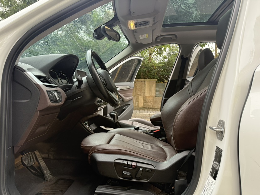 BMW X1 2019 #4 BMW X1 2019 car image #4