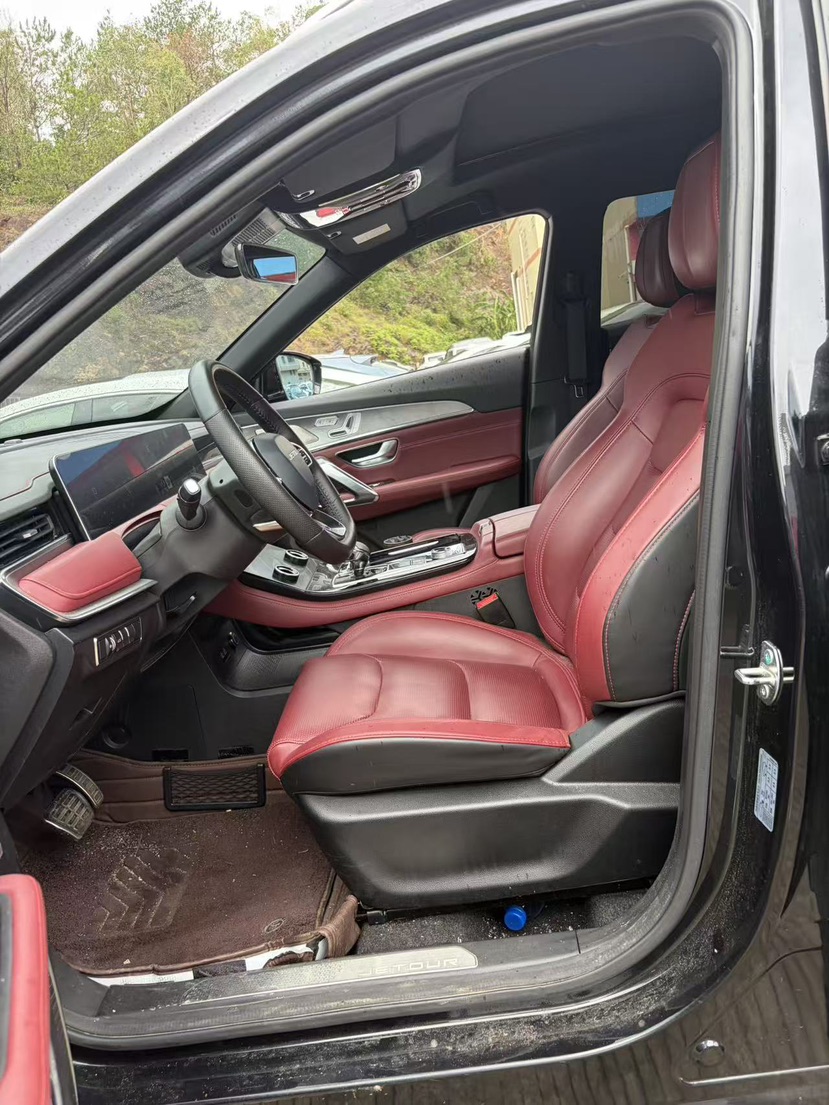 Jetour X70 PLUS 2022 #2 Jetour X70 PLUS 2022 car image #2