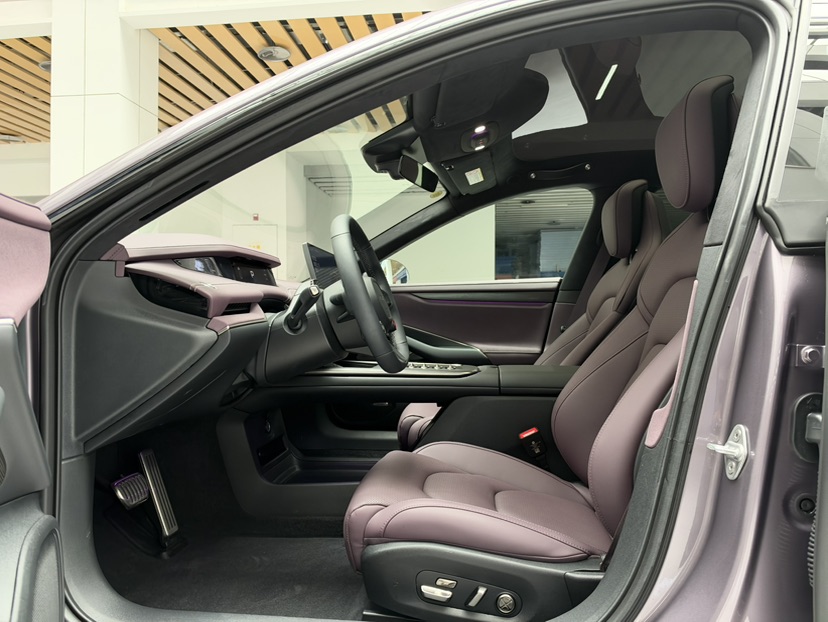 MI SU7 2025 car image #10