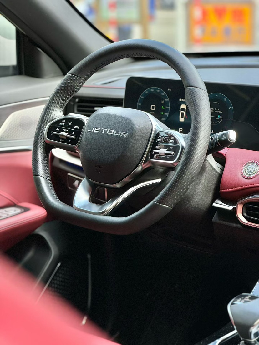 Jetour X70 PLUS 2021 car image #6