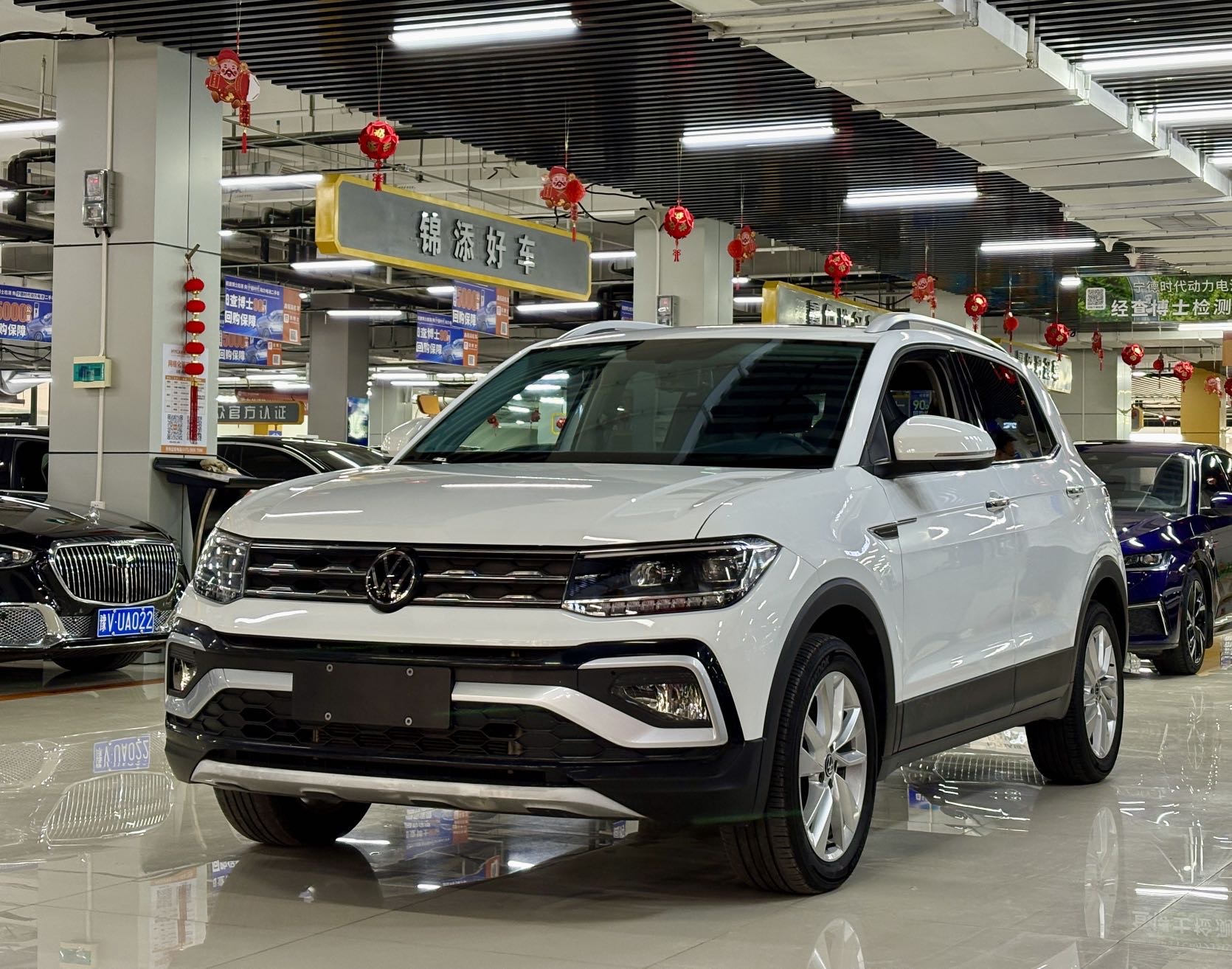 Volkswagen T-Cross 2023 car image 