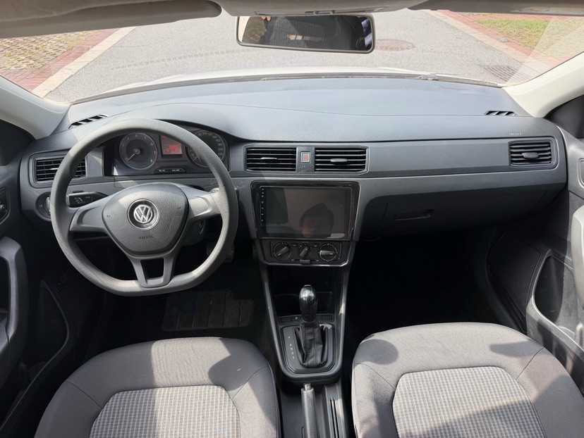 Volkswagen Santana 2019 car image #5