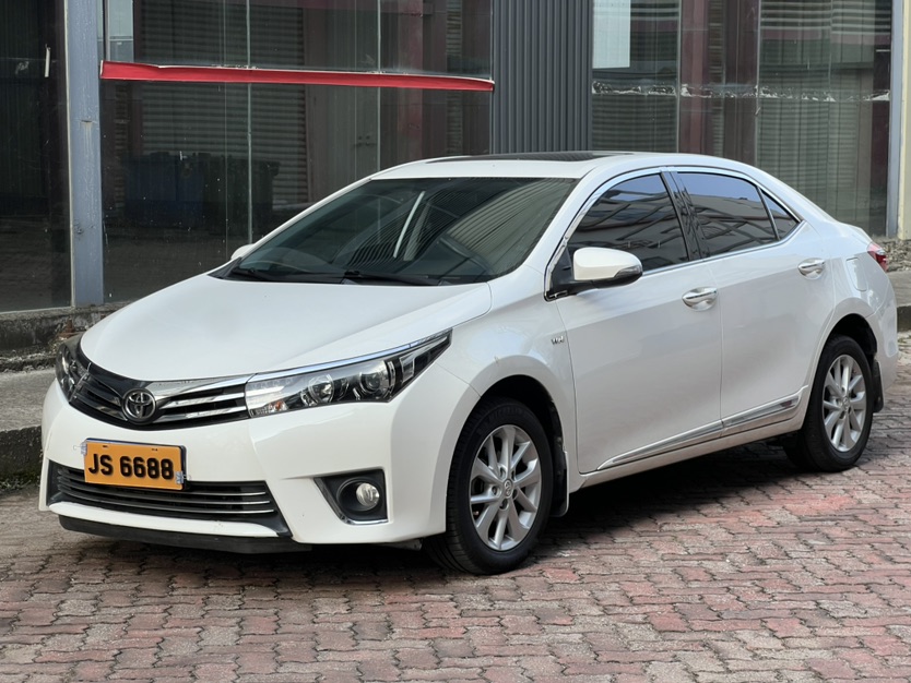 Toyota Corolla 2015 Toyota Corolla 2015 car image