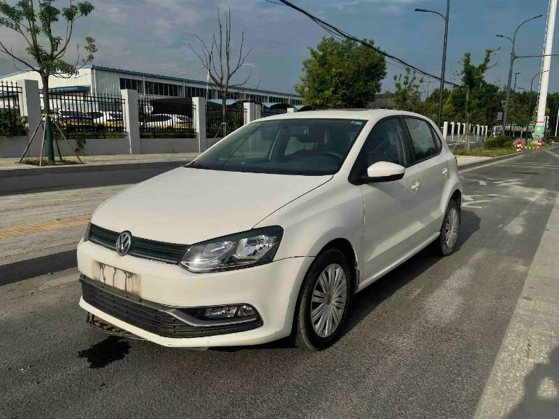 Volkswagen Polo 2016 Volkswagen Polo 2016 car image