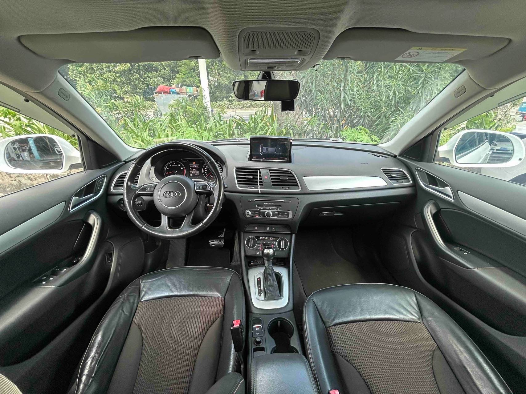 Audi Q3 2017 immagine di auto #5