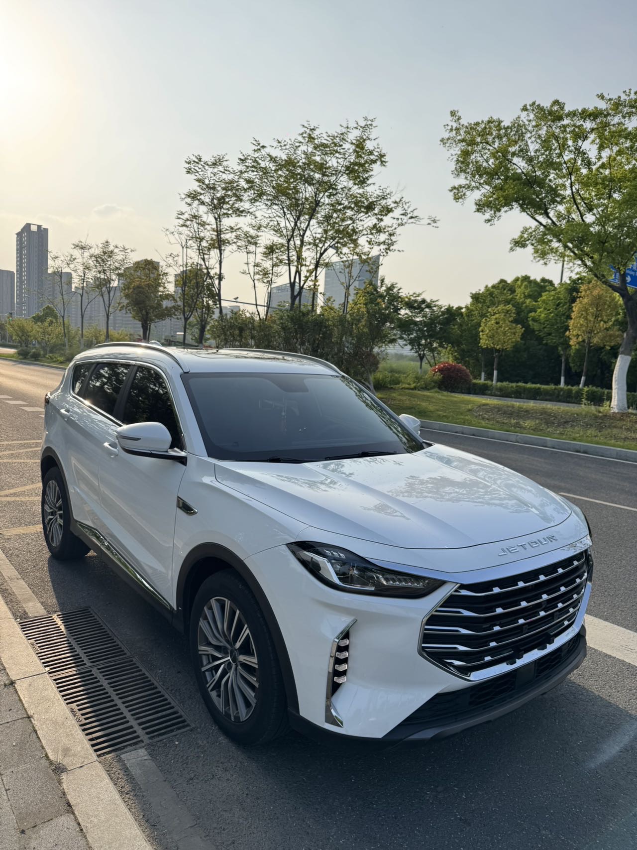 Jetour X70 PLUS 2024 صورة سيارة #3