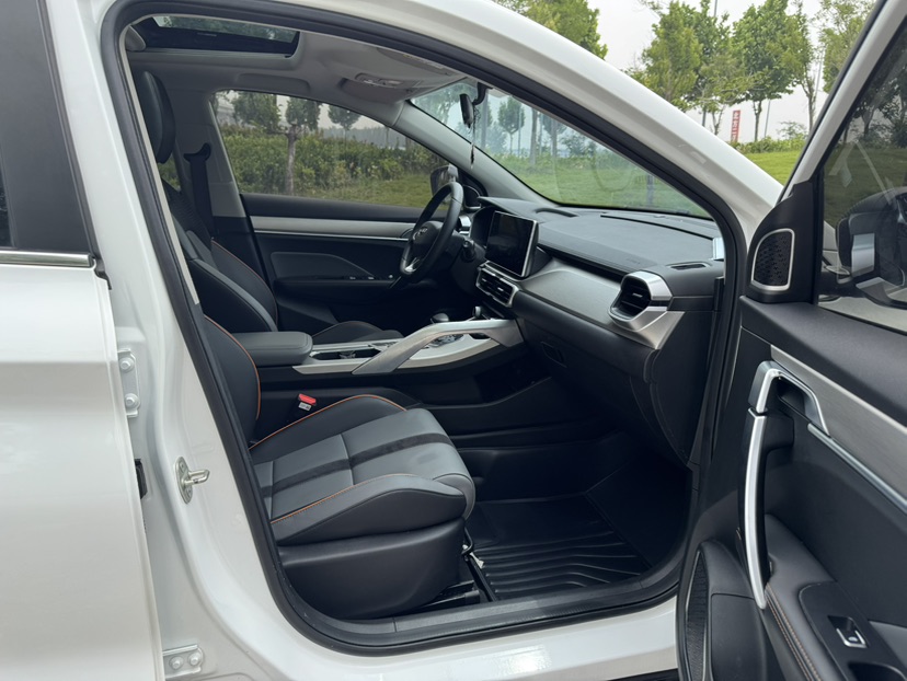 GEELY Coolray 2023 imagem de carro #14