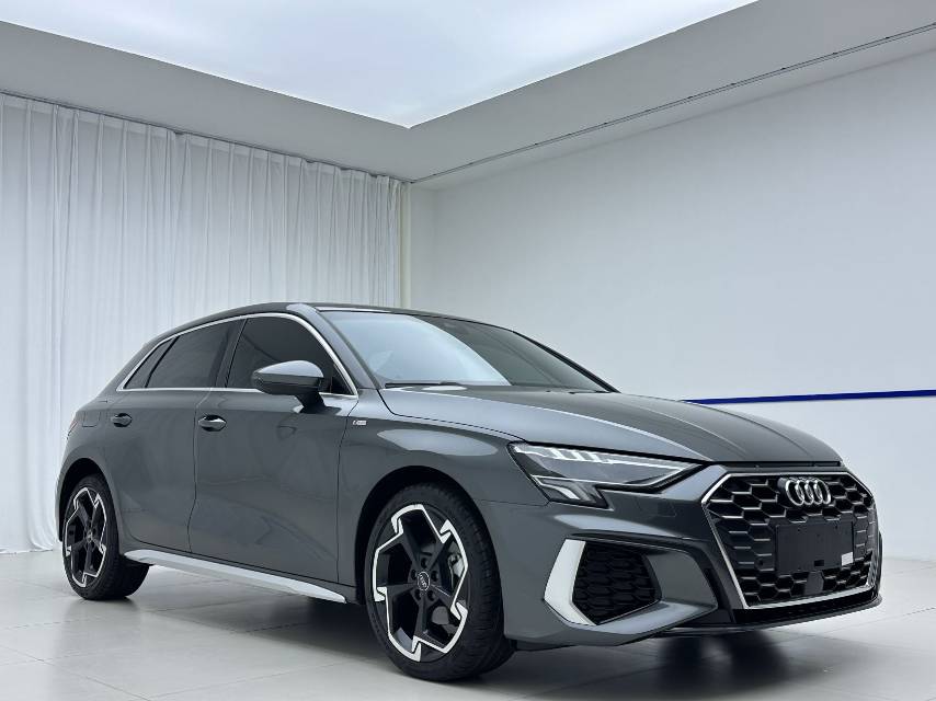 Audi A3 2023 car image #3