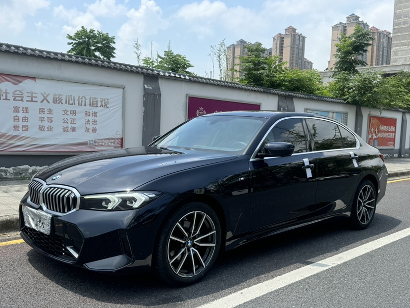 BMW 3 Series 2023 BMW 3 Series 2023 car image