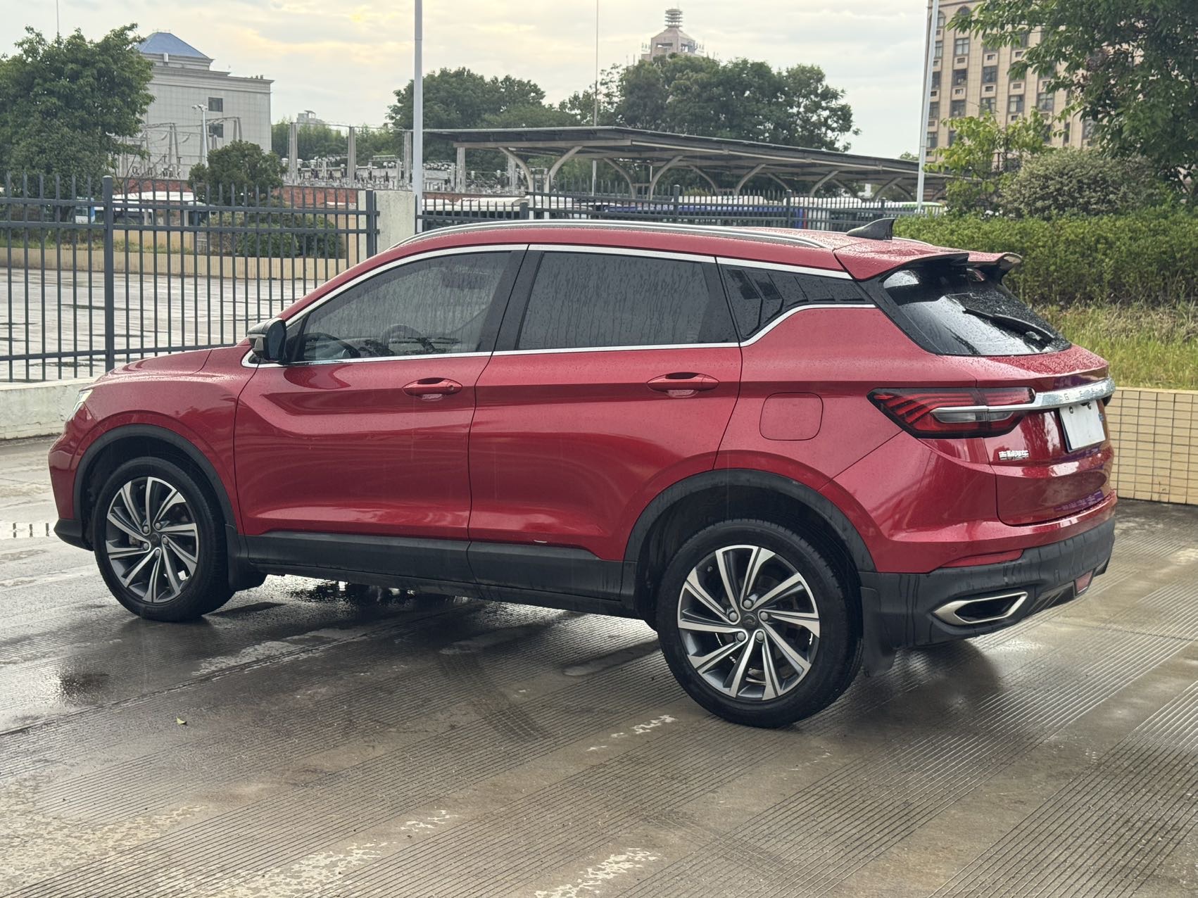 GEELY Coolray 2019 car image #12