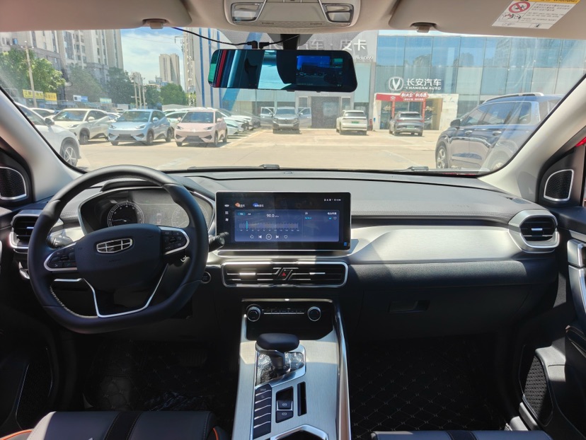 GEELY Coolray 2024 #9 GEELY Coolray 2024 car image #9